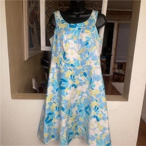 Perceptions Women’s Size 10P Flower Sheath Dress